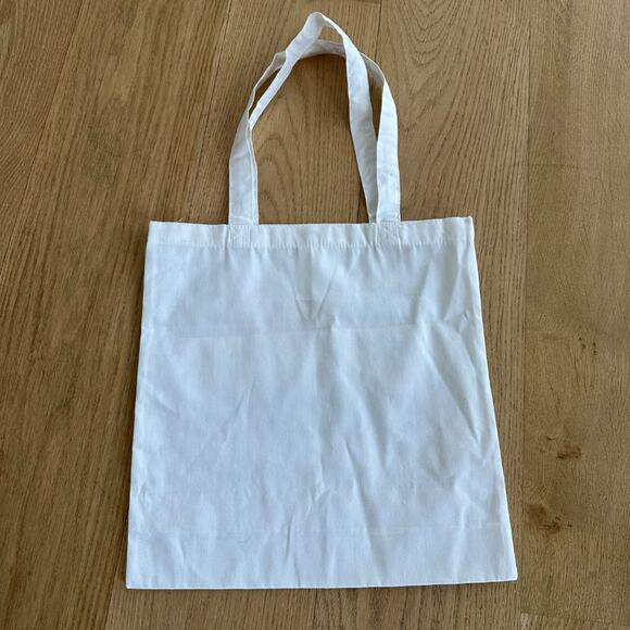 O-mighty I Heart Girls Tote Bag in White Black Red - Picture 2 of 2